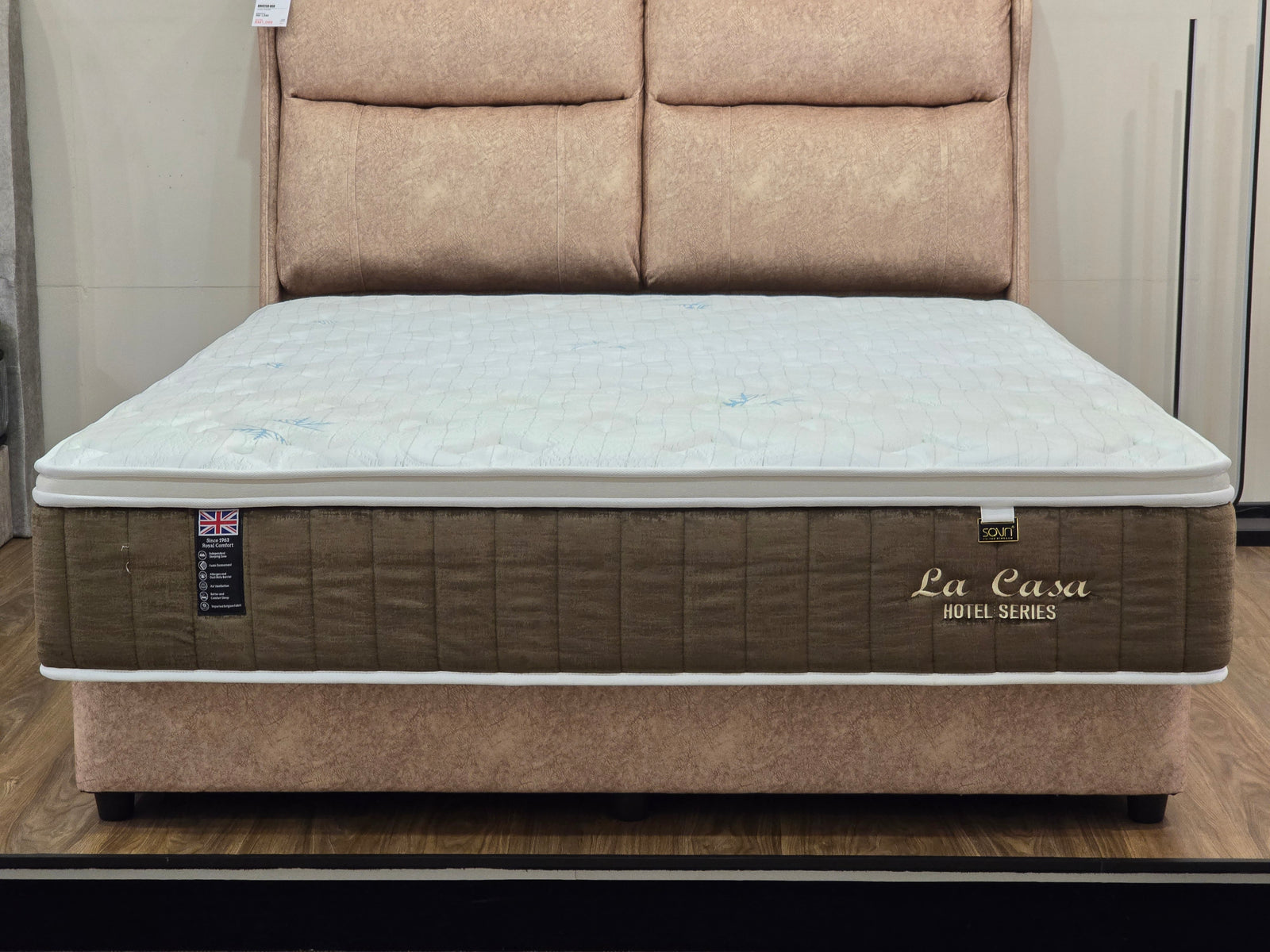 Sovn La Casa Hotel Series mattress showroom photo