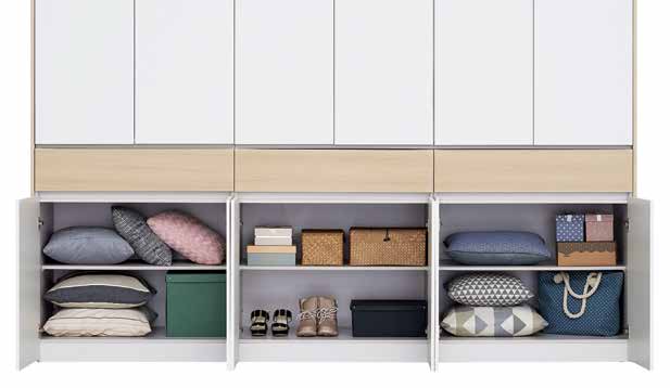 LEGNA Wardrobe with Drawer
