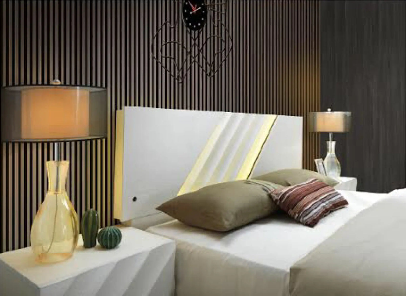 VELASCA Bedroom Set - Lian Star